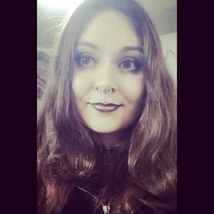 Meet your Posher, Gina